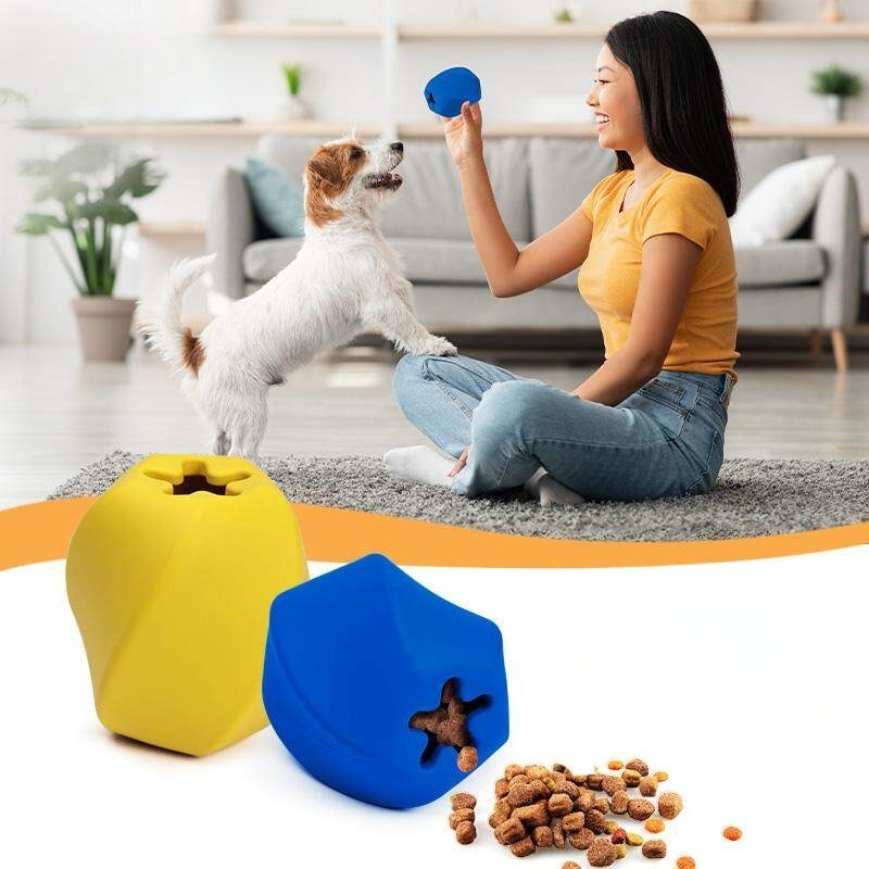 Giocattolo Dispenser di Crocch - Rubber Treat Dispensing Dog Toy recensione e prezzo