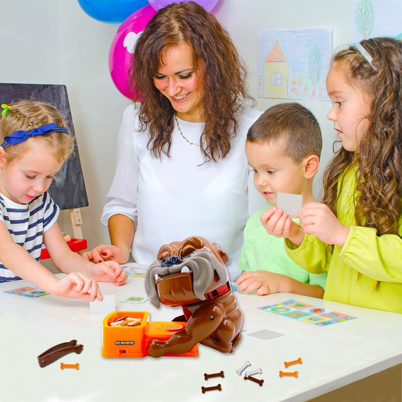 Giochi interattivi genitore-fi - Interactive Squeaky Plush Dog Toy recensione e prezzo